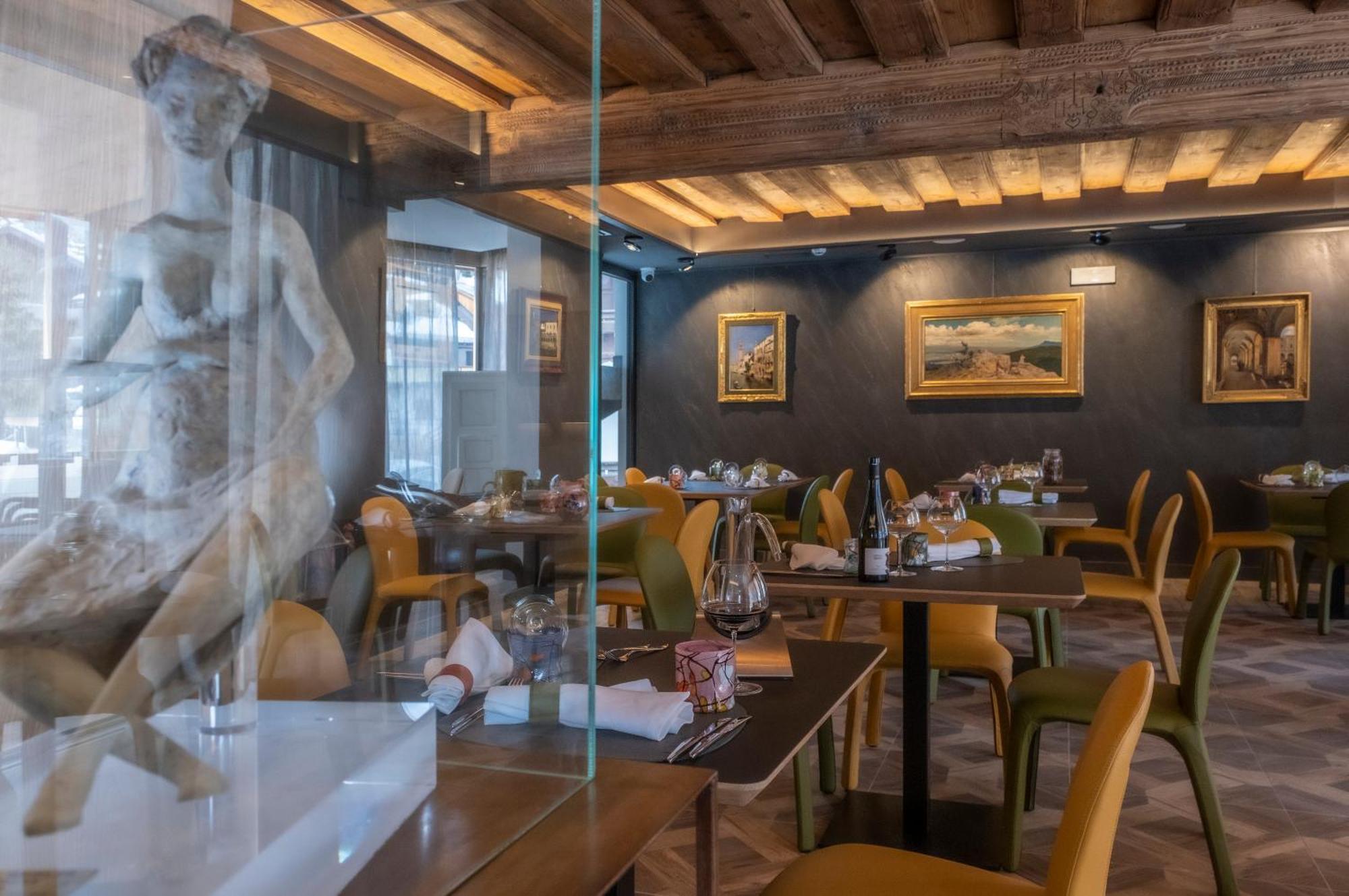 Locanda Degli Artisti Art Hotel Canazei Buitenkant foto
